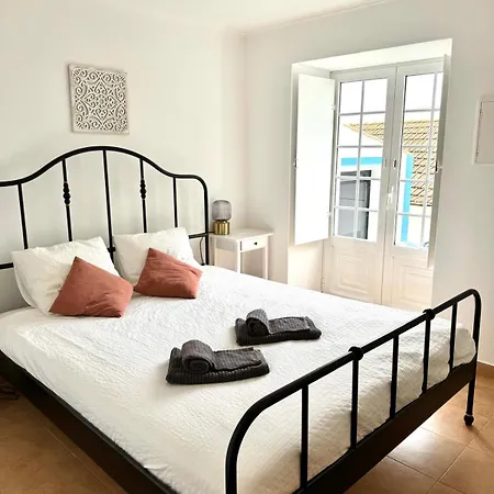 The Sunset Spot * São Bartolomeu